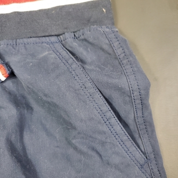 TOMMY HILFIGER SHORTS BOYS SIZE LARGE 16/18 - Picture 3 of 14